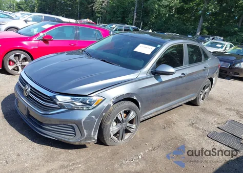 2023 Volkswagen Jetta 1.5T Se from USA, damaged, VIN 3VW7M7BU7PM022450